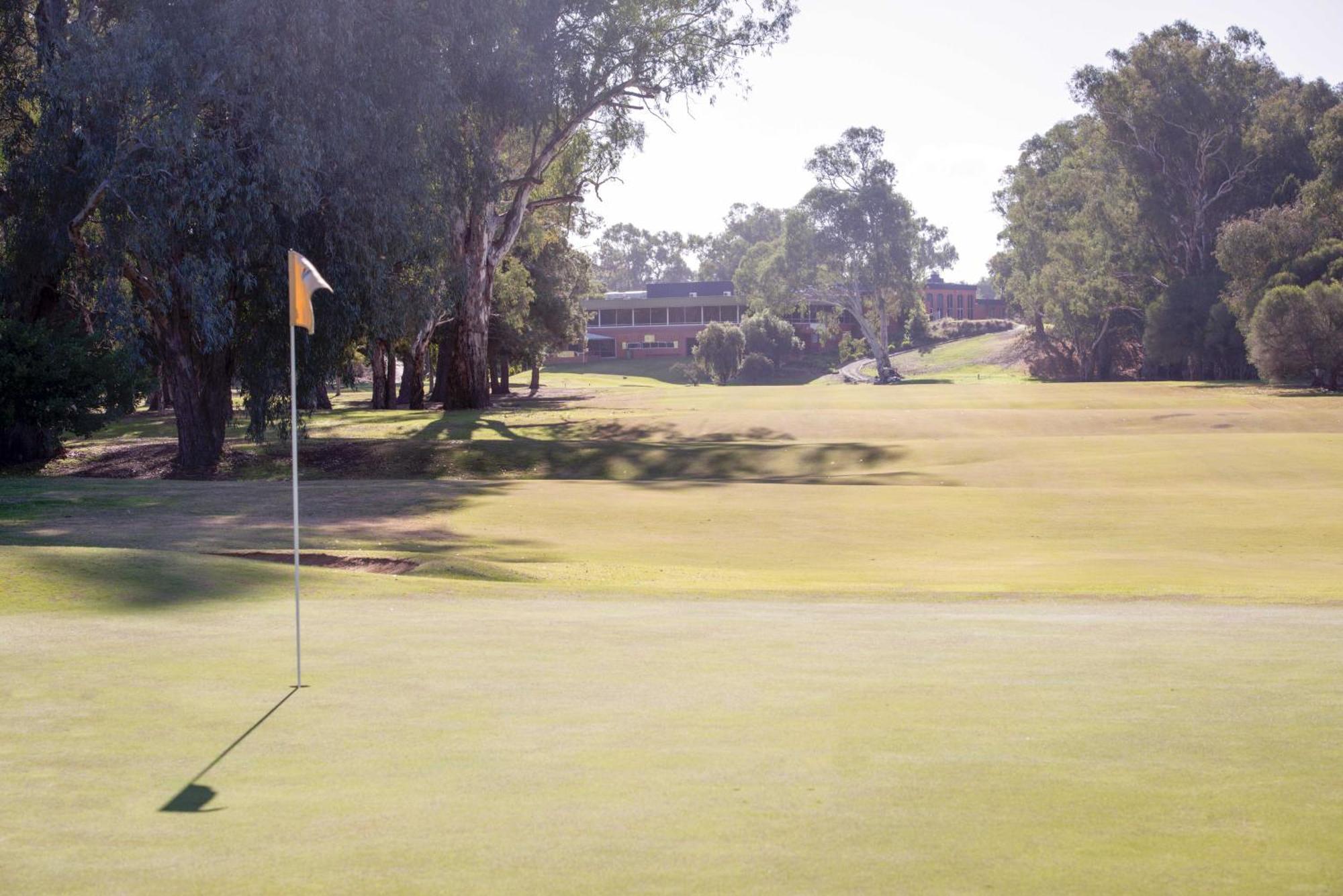 Corowa Golf Club Motel Buitenkant foto