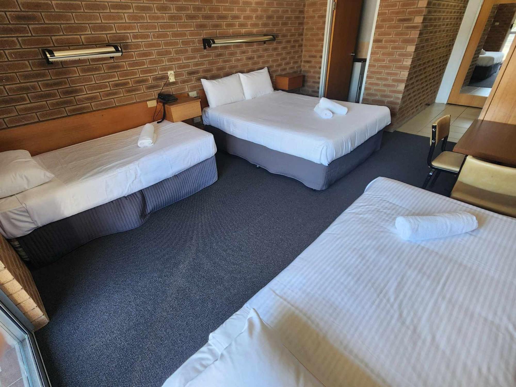Corowa Golf Club Motel Buitenkant foto