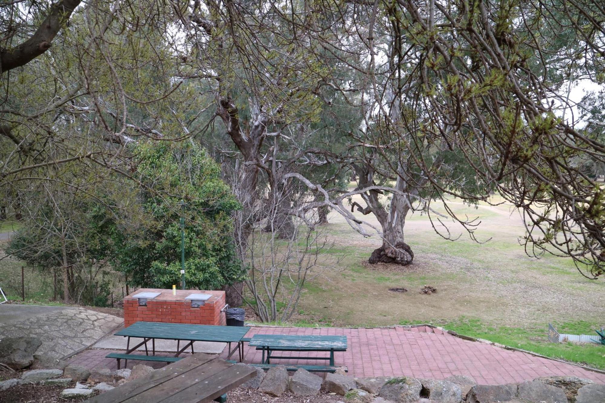 Corowa Golf Club Motel Buitenkant foto