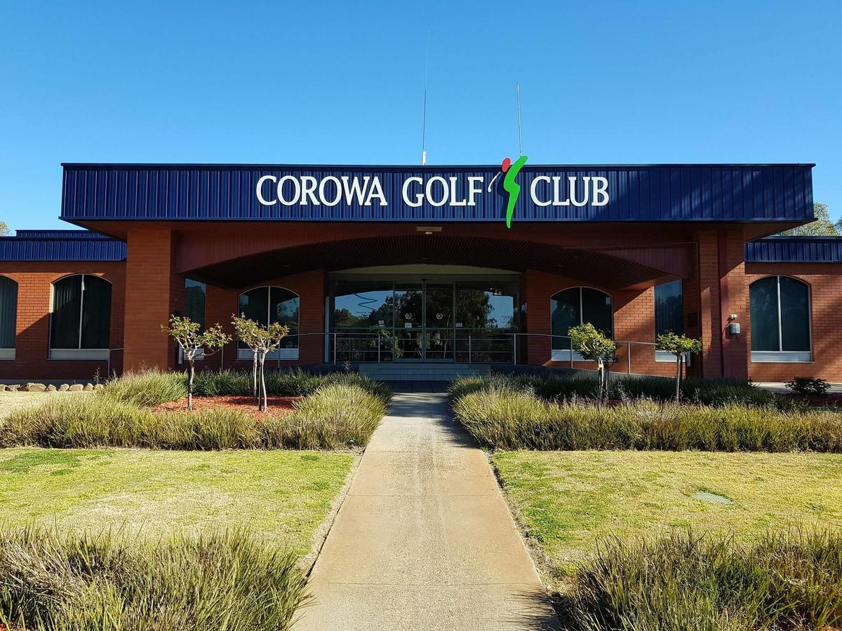 Corowa Golf Club Motel Buitenkant foto