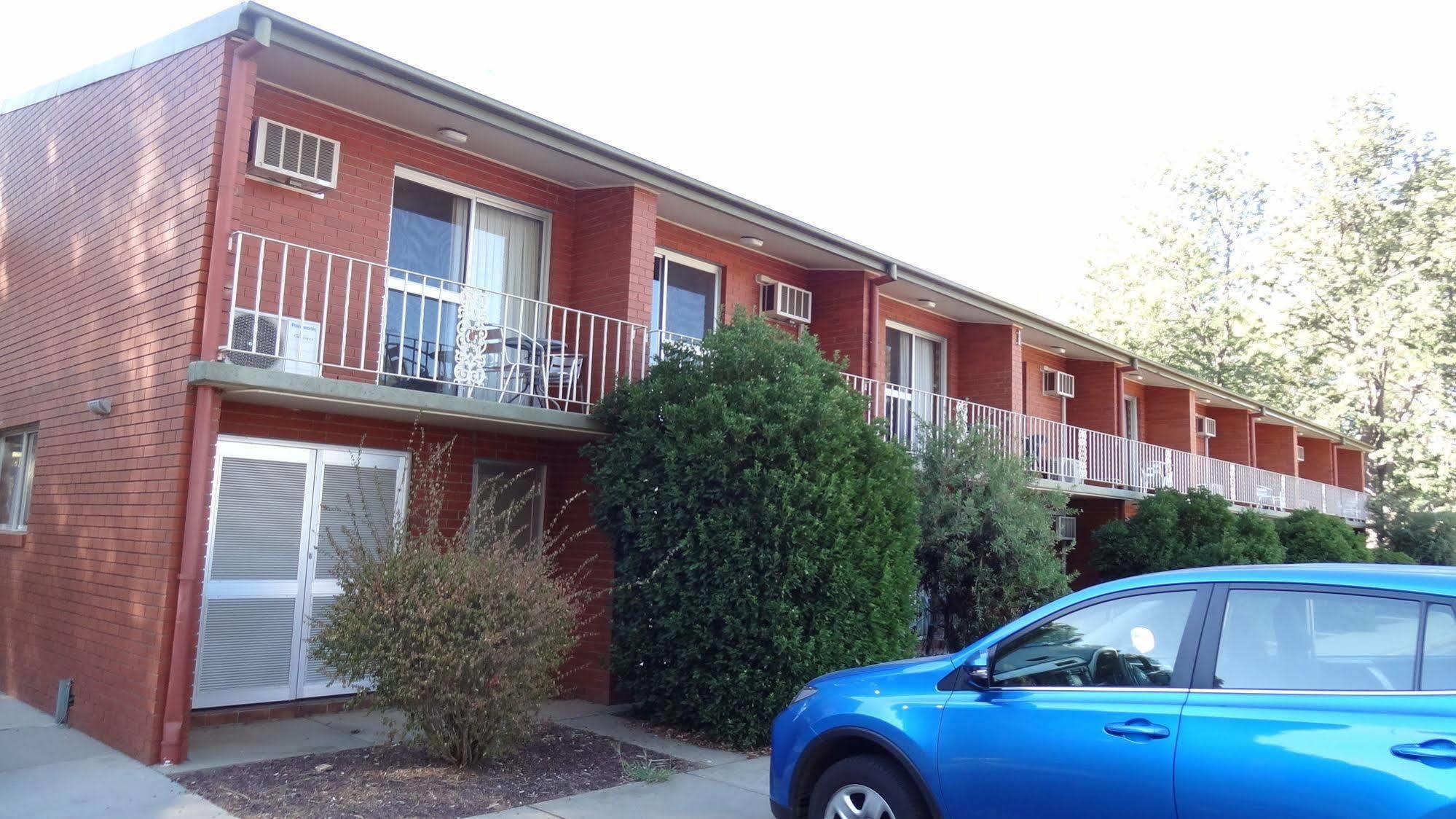 Corowa Golf Club Motel Buitenkant foto