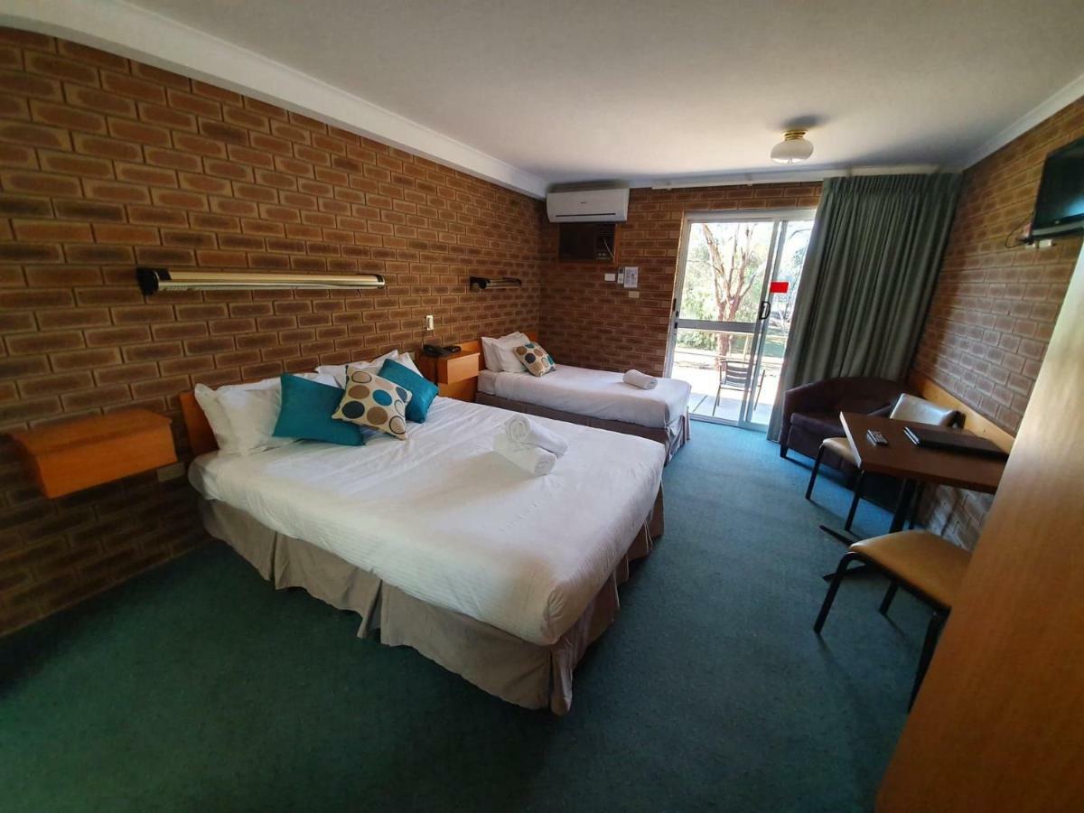 Corowa Golf Club Motel Buitenkant foto